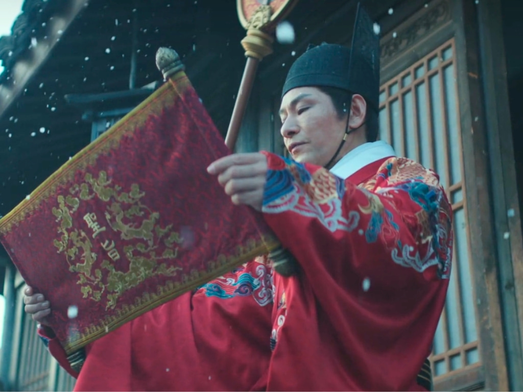 An imperial edict is being delivered by a eunuch; Chinese culture explained from ilovecdrama.com