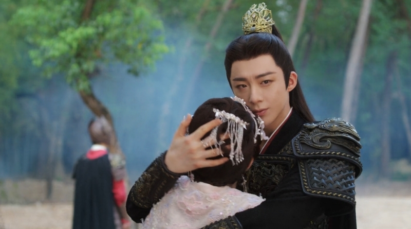 A scene from Chinese period drama, A Dream Within a Dream episodes 14-16 recap of man hugging a woman