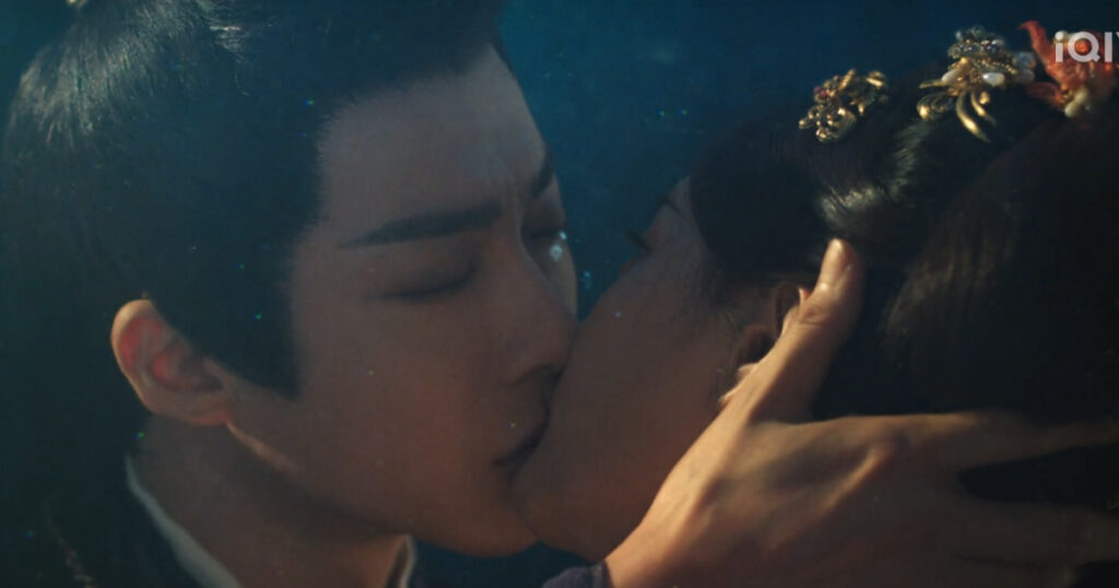 A Dream Within a Dream romance review: A romantic underwater kiss scene from this Chinese period drama