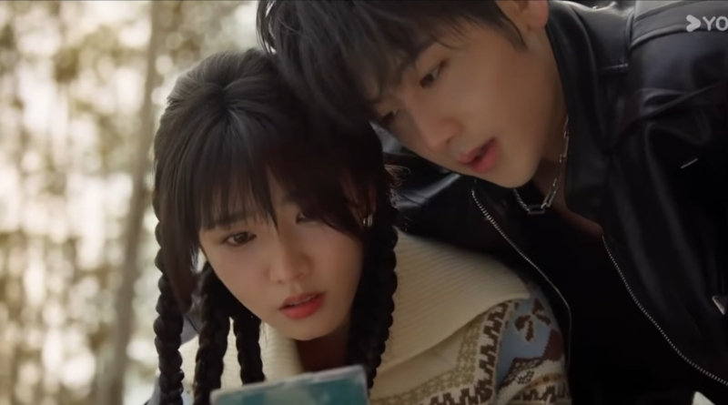 Affinity episode recap 17-18: Chinese sci-fi drama scene of a couple in a forest