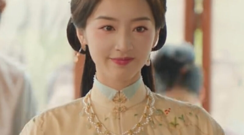 Scene from period Chinese drama The Road To Splendor Episode 3 recap and review of a pretty woman in a yellow dress