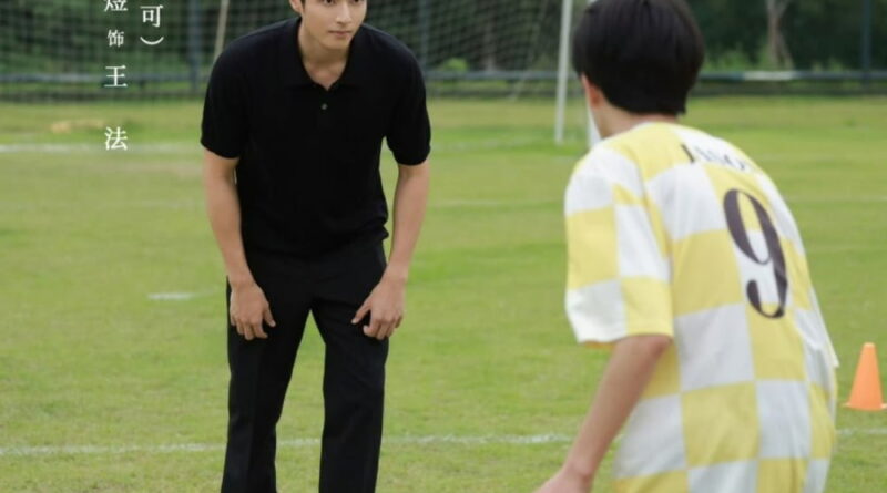 Scene from modern Chinese drama Road To Success Episodes 3-4 Recap of a coach defending and coaching a student player