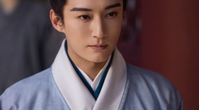 Scene from period Chinese drama Against The Current (2026) Episode 32 Recap and review of a man in a blue hanfu