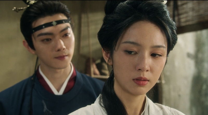 Scene from period Chinese drama Spring of The Blade (2026) Episode 1 Recap and review of a woman angry at the man standing behind her